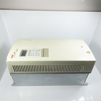 ABB ACS800-U1-0025-2+P901 25HP Variable Frequency Drive 240VAC 72A 3PH