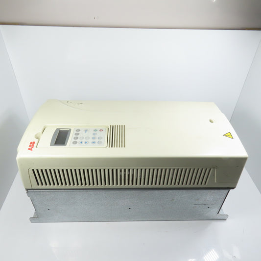 ABB ACS800-U1-0025-2+P901 25HP Variable Frequency Drive 240VAC 72A 3PH