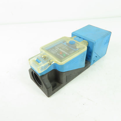 Allen-Bradley 872L-D20EP40-T3 PNP N.C./N.O. Proximity Sensor 10-30VDC