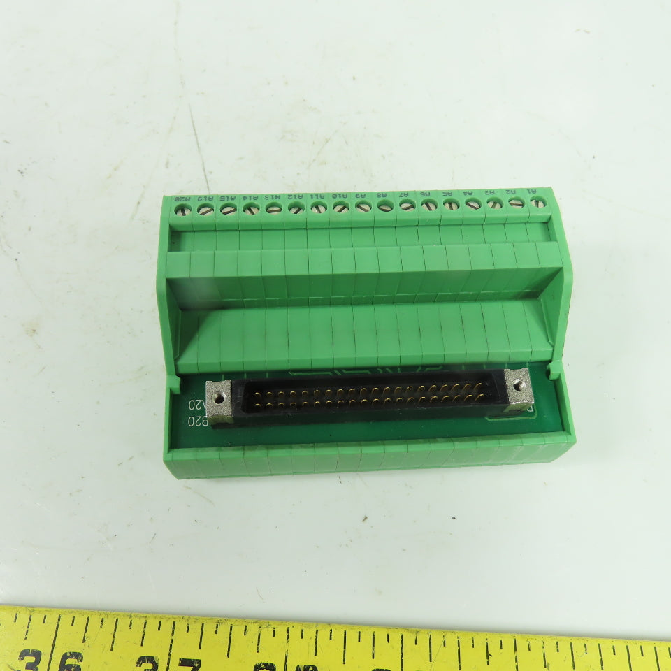 Phoenix Contact 2900107 Motoman I/O Distribution Module 40-Pin Connector
