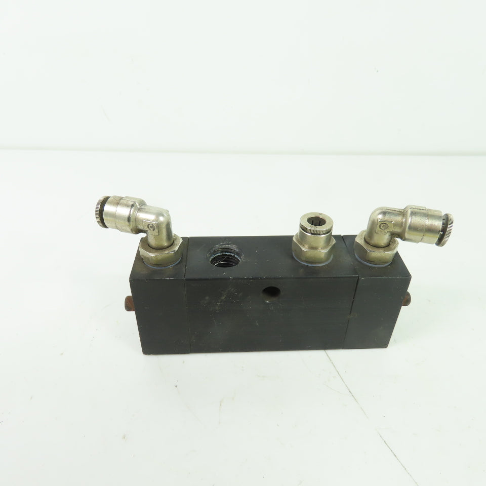 NGT D4A000 Pneumatic Dual Piolet Operated Check Valve 120PSI 1/4" NPTF