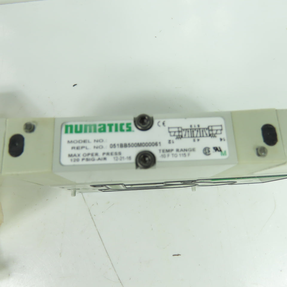 Numatics 051BB500M000061 Solenoid Valve W/ Manifold Block 24VDC 120 PSIG NEW
