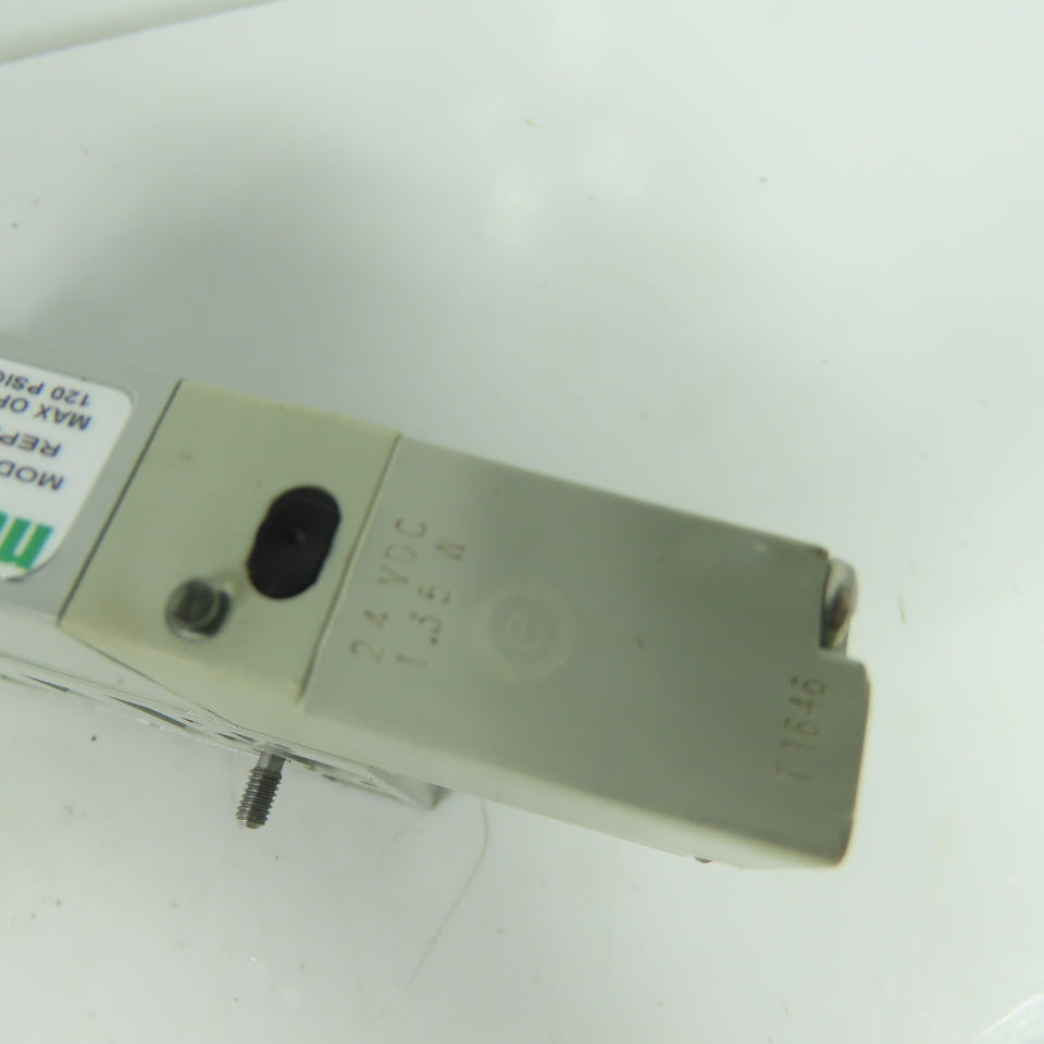 Numatics 051BB500M000061 Solenoid Valve W/ Manifold Block 24VDC 120 PSIG NEW