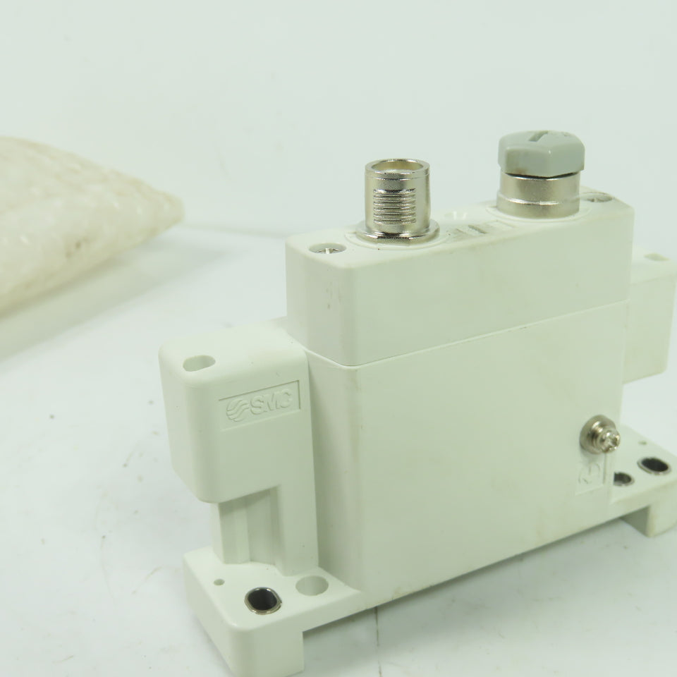 SMC EX600-ED2 End Plate 24VDC 2A NEW