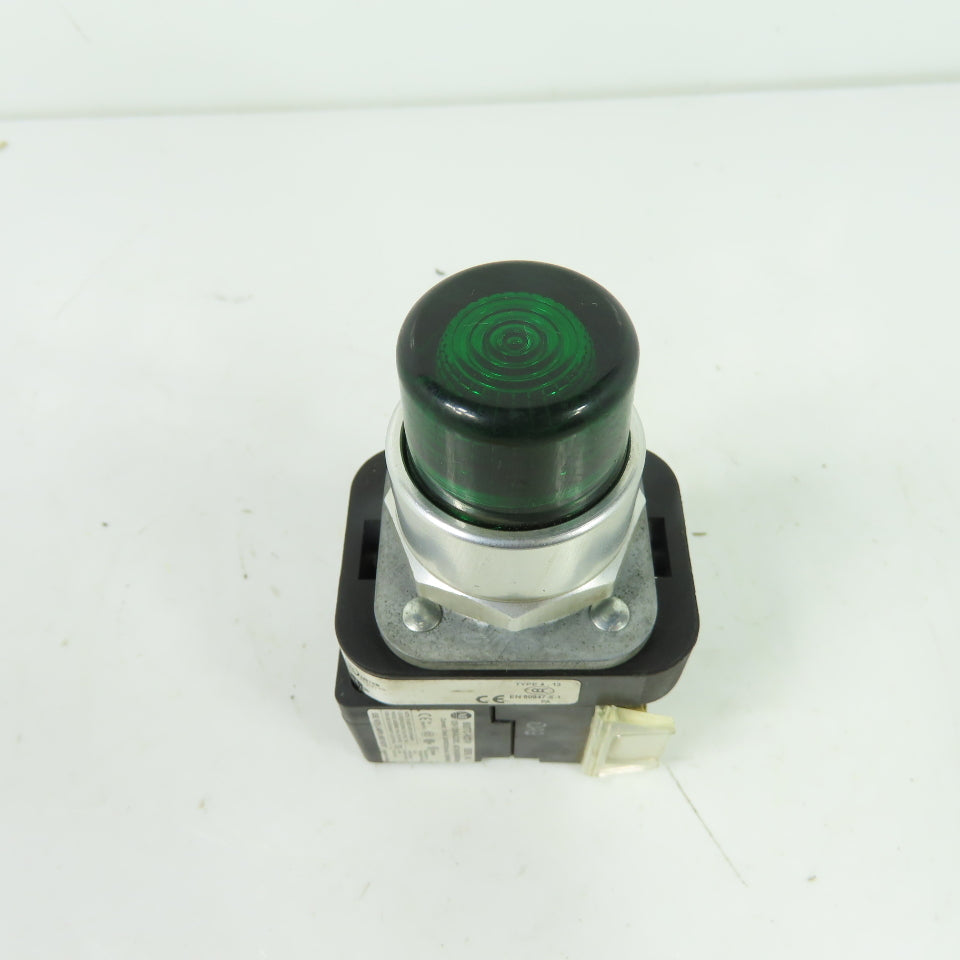 Allen-Bradley 800T-QBH2G Green Momentary Contact PushButton 12-130V W/800TC-N374