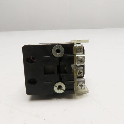 Allen-Bradley 800T-QBH2G Green Momentary Contact Illuminated Switch 12-130VAC/DC
