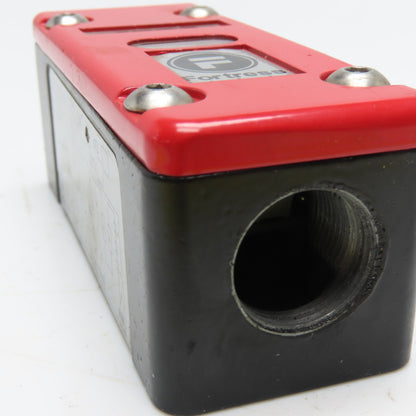 Fortress Interlocks 14503202 Safety Interlock Stop Switch 24VDC 110VAC IP67