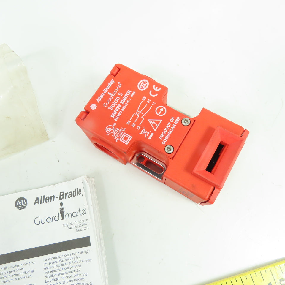 Allen-Bradley 440K-T11110 Trojan 5 Safety Interlock Switch 240V 3A IP67