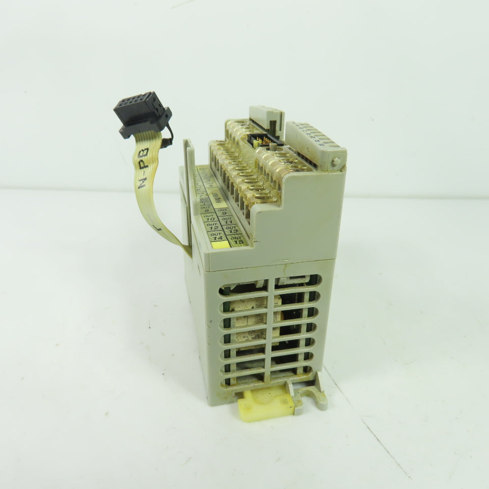 Allen-Bradley 1762-OW16 MicroLogix Ser A Rev A 16 PT VAC/VDC Relay Output Module