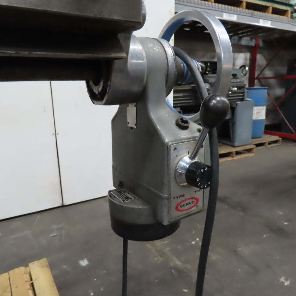Supermax YCM-1-1/2V 42" x 9" Knee Mill 208-230/480V 3Ph 2Hp W/ DRO Power X-Axis