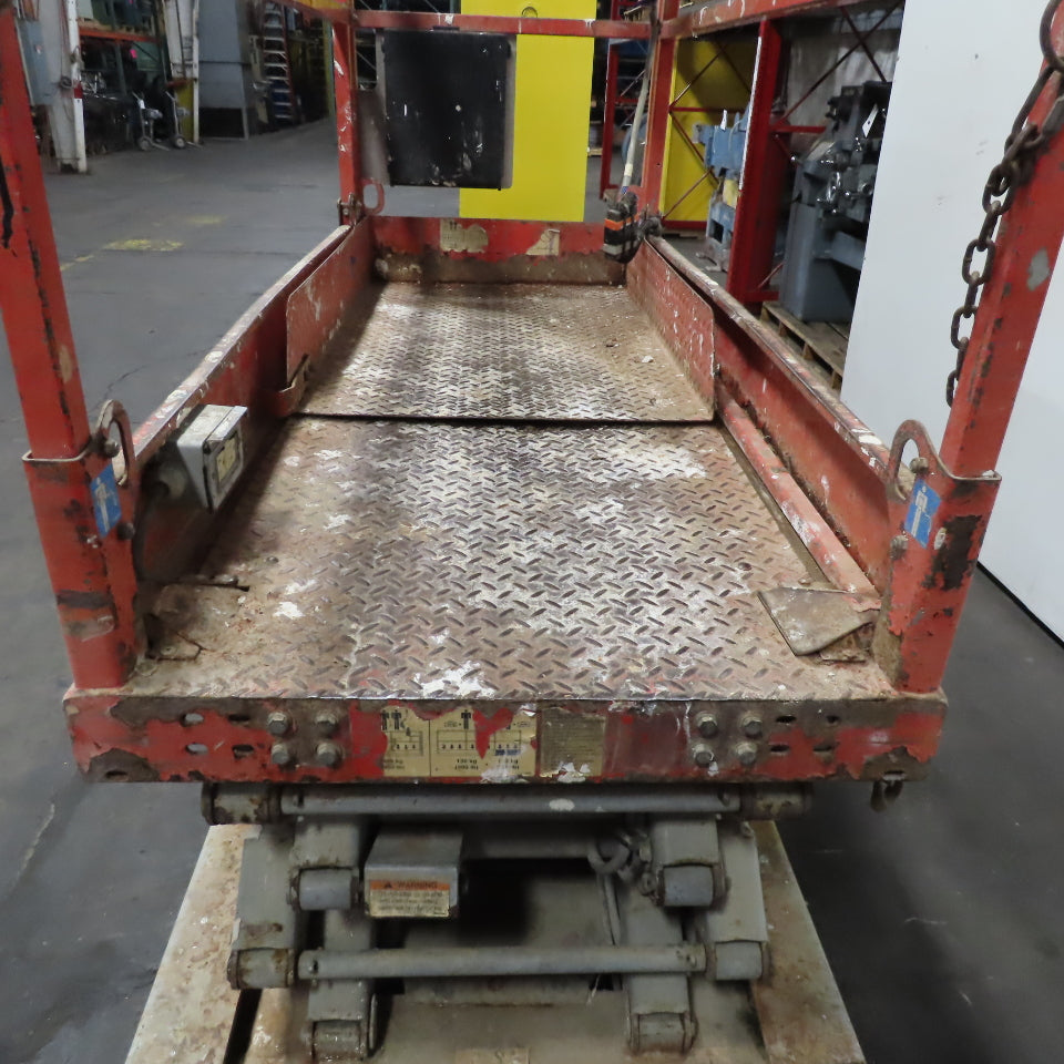 Skyjack SJIII 3219 550Lbs 19' Compact Scissor Arial Man Lift 24VDC 568Hrs.