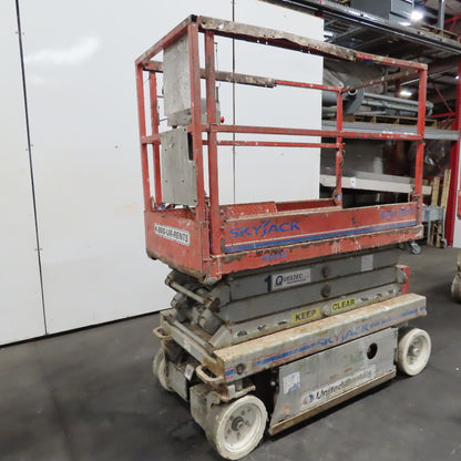 Skyjack SJIII 3219 550Lbs 19' Compact Scissor Arial Man Lift 24VDC 568Hrs.