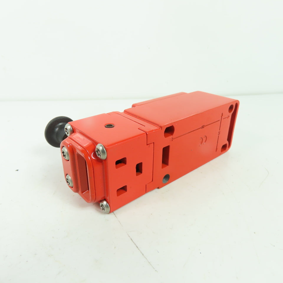 Scientific Technologies T4011-L021SN Safety Interlock Switch with Latch 240V 3A