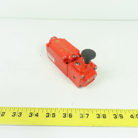 Scientific Technologies T4011-L021SN Safety Interlock Switch with Latch 240V 3A