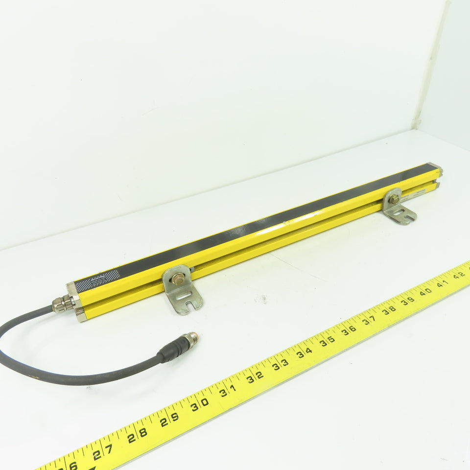 Leuze SD4R30-450G SOLID-4 Receiver Safety Light Curtain 30mm Res 450mm Height