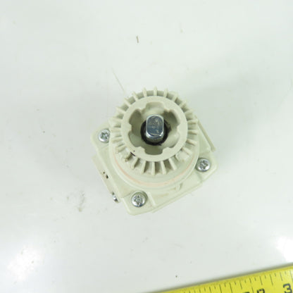 SMC AR30-F02B-B Pneumatic Regulator 0.05-0.85MPa 1/4" NPT
