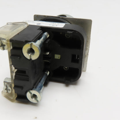 Allen-Bradley 800T-QAH24A 24V AC/DC Green Illuminated Push Button