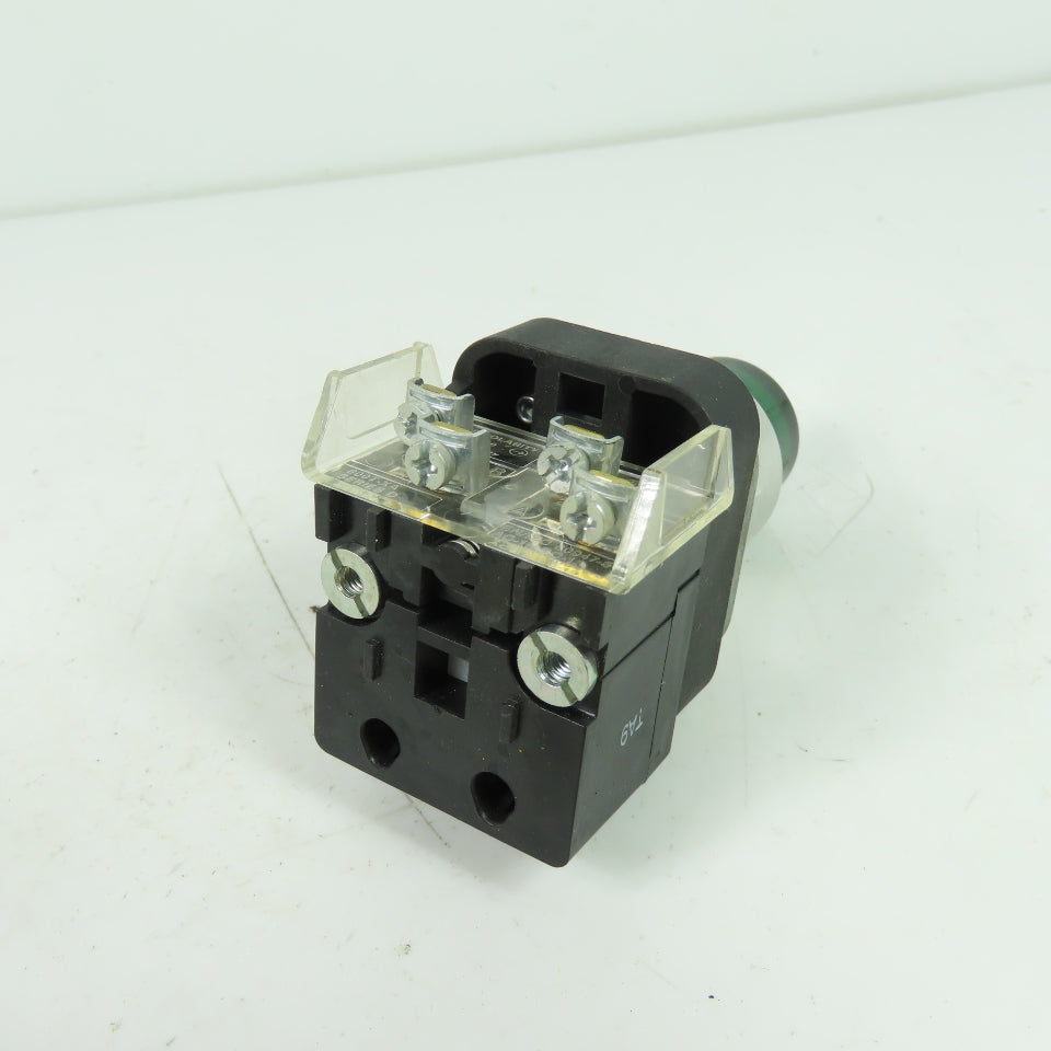 Allen-Bradley 800T-QBH2G Green Momentary Contact Push Button 12-130V 800TC-N374