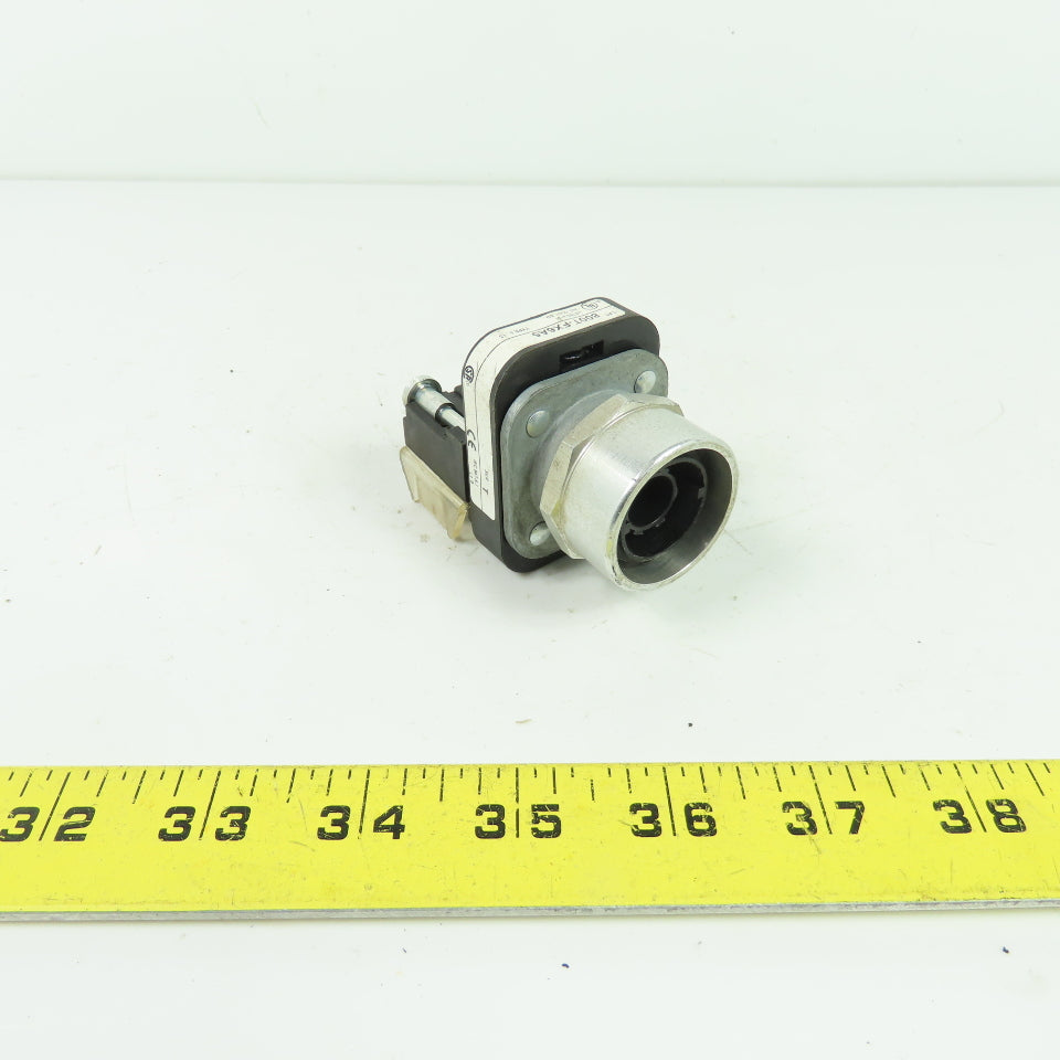 Allen-Bradley 800T-FX6A5 2-Position Push-Pull Pushbutton Operator 30.5mm Ser T