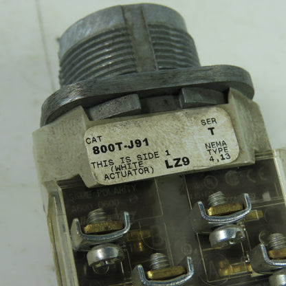 Allen-Bradley 800T-J91 3-Position Selector Switch 30.5mm NEMA 4/13