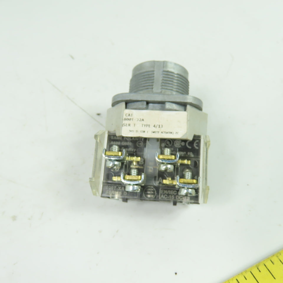 Allen-Bradley 800T-J2A 2-Position Selector Switch Ser T