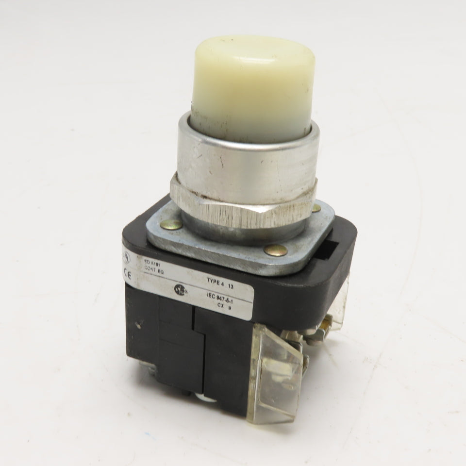 Allen-Bradley 800T-N326 800T-PB16W 30mm Illuminated Push Button 120V 50/60Hz