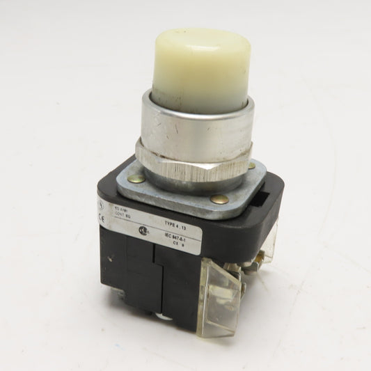 Allen-Bradley 800T-N326 800T-PB16W 30mm Illuminated Push Button 120V 50/60Hz