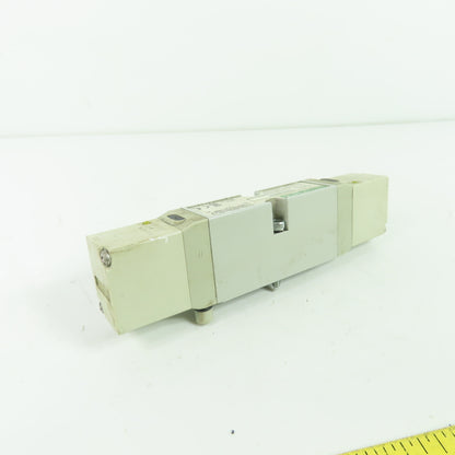 Numatics 122BB5Z2MN00061 24VDC 150 PSIG Pneumatic Solenoid Valve