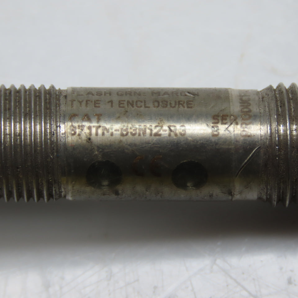 Allen Bradley 871TM-B3N12-R3 Inductive Proximity Sensor Switch 20-250V AC/DC