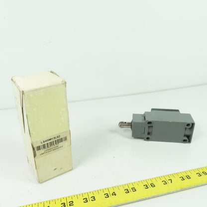 ABB LS45M13L02 Heavy Duty Limit Switch Roller Plunger 400V 24V NEW