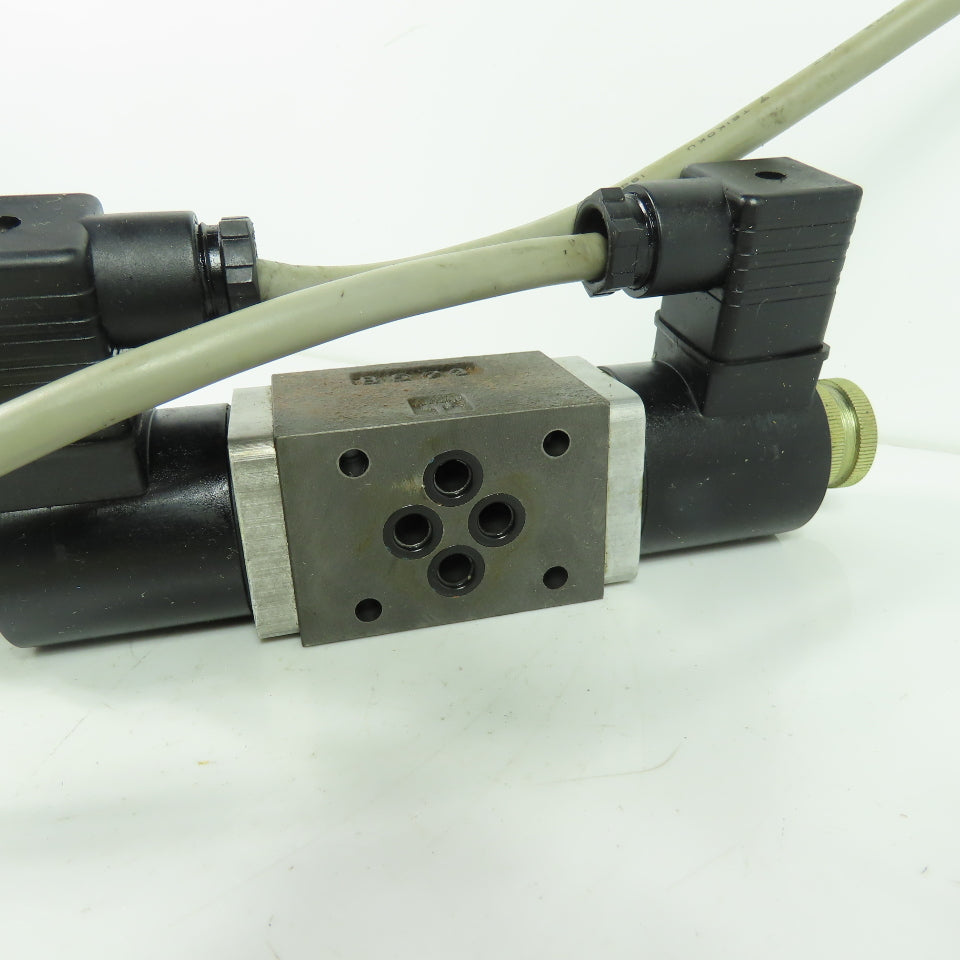 Nachi SA-G01-C5-C1-11 Solenoid Operated Directional Control Valve