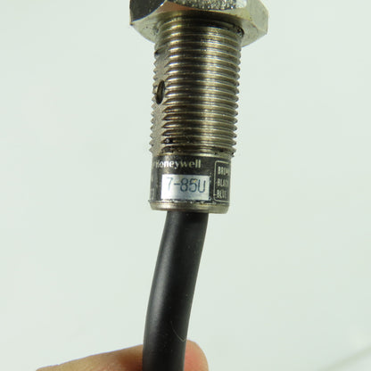 Yamatake Honeywell FL1-2D6-E3 Proximity Switch 10-40VDC