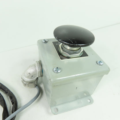 Allen-Bradley 800T-D2LD1 Emergency Stop Mushroom Push Button Station 800T