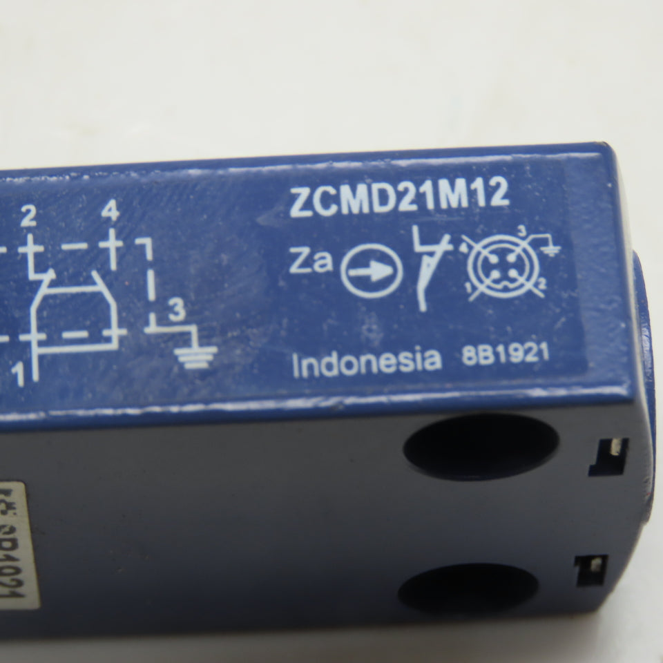 Telemecanique ZCMD21M12 Osiswitch Limit Switch Body M12