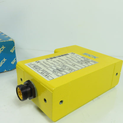 SICK 7023599 WSU 26/2-131A01 Single-Beam Photoelectric Safety Switch 24VDC IP 67