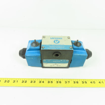 Vickers 879237 DG4S4-012C-U-B-60 Solenoid Controlled Pilot Valve 120VAC Coil