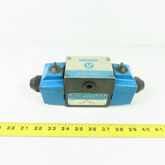 Vickers 879237 DG4S4-012C-U-B-60 Solenoid Controlled Pilot Valve 120VAC Coil