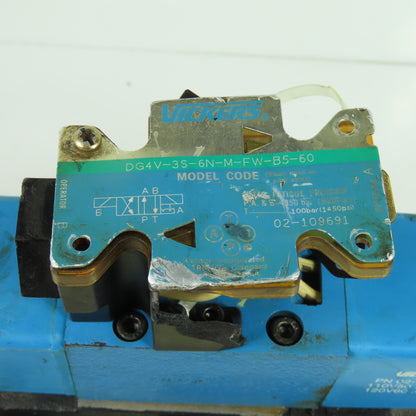 Vickers DG5S-8-4N-VM-FW-B5-30 Control Valve 110/120V W/DG4V-3S-6N-VM-FW-B5-60