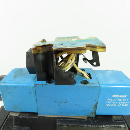Vickers DG5S-8-4N-VM-FW-B5-30 Control Valve 110/120V W/DG4V-3S-6N-VM-FW-B5-60
