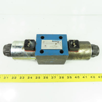 Mannesmann Rexroth 4WE 10 J32/CG24N9Z4 Directional Solenoid Valve 24VDC