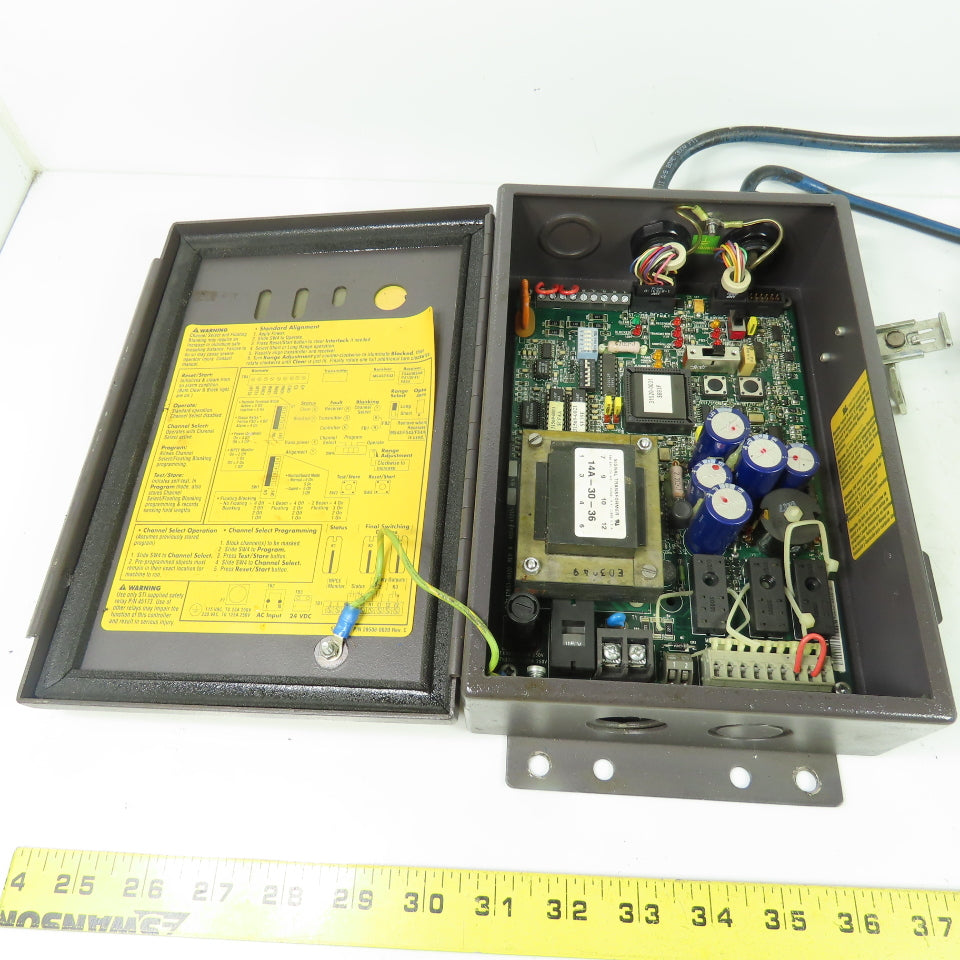 STI 70027-1000 LCC-FB-AC1-U MiniSafe MS4300 Series Light Curtain Controller 115V