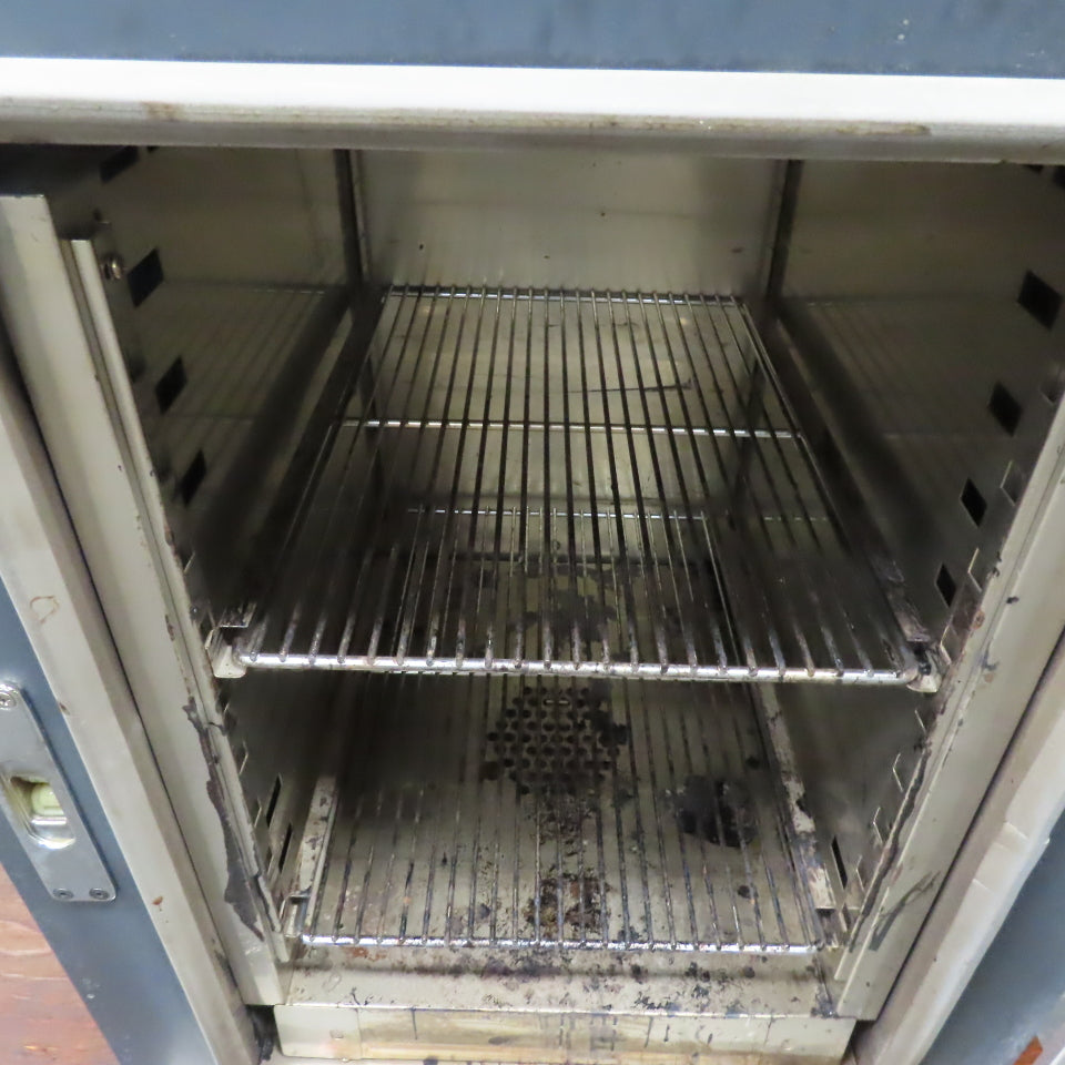 Lab-Line 3481M 2.5 Cu/Ft 2 Shelf Laboratory Oven 110V 1Ph 1300W