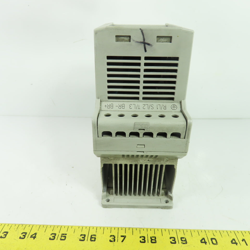 Allen-Bradley 160-BA06NSF1 Series C 3HP 2.2kW Variable Frequency Drive FRN 7.06