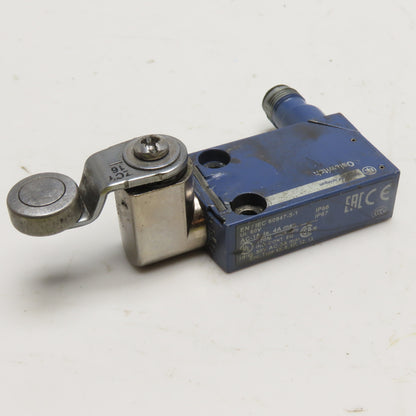 Telemecanique ZCMD21C12 Osiswitch Compact Rotary Roller Lever Limit Switch