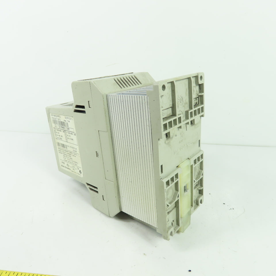 Allen-Bradley 160-BA03NPS1 0.75kW 1HP Variable Frequency Drive 380-460V 3Ph