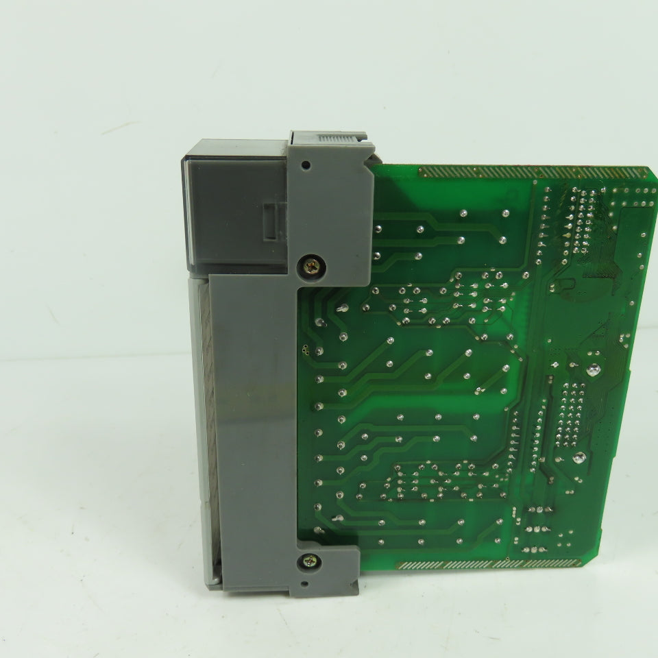 Allen-Bradley 1746-OW16 SLC 500 Ser C Output Module