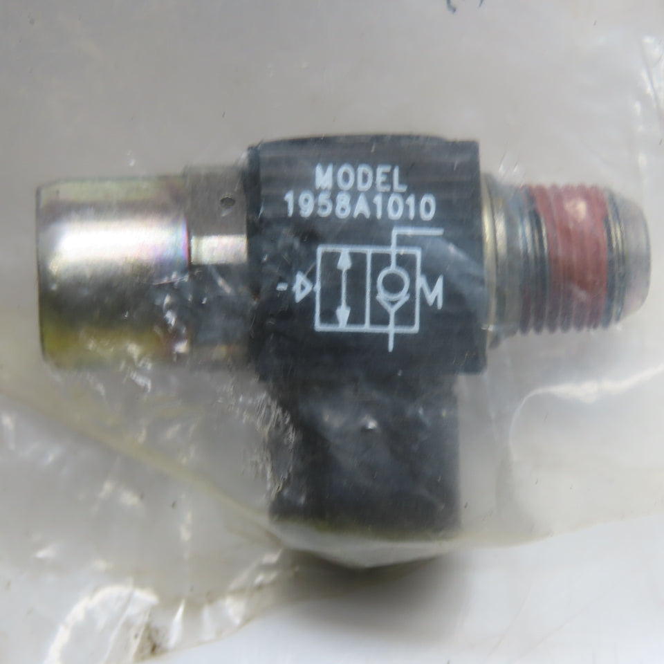 Ross 1958A1010 Pressure Compensated Flow Control Valve with Check 1/8" NPT