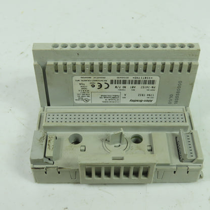 Allen-Bradley 1794-TB32 FLEX I/O Terminal Base 31.2V DC/AC Ser A Rev A01