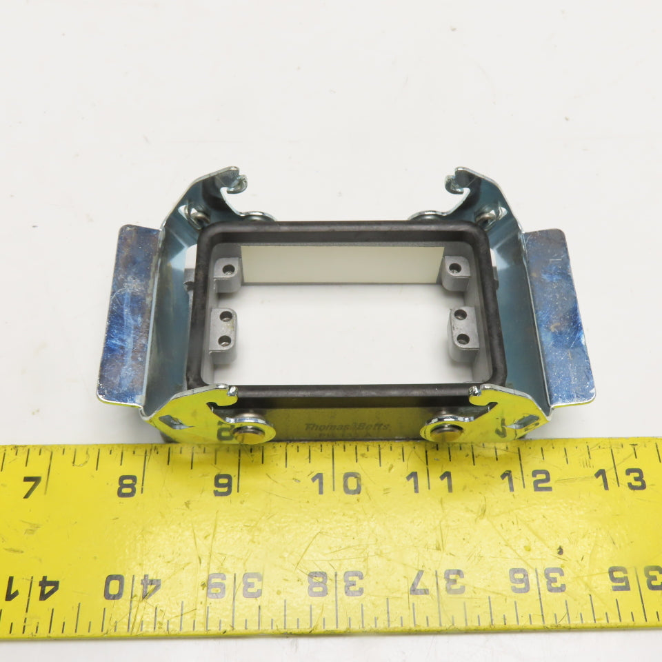 Thomas & Betts PB 132 A Double Lever Base Housing