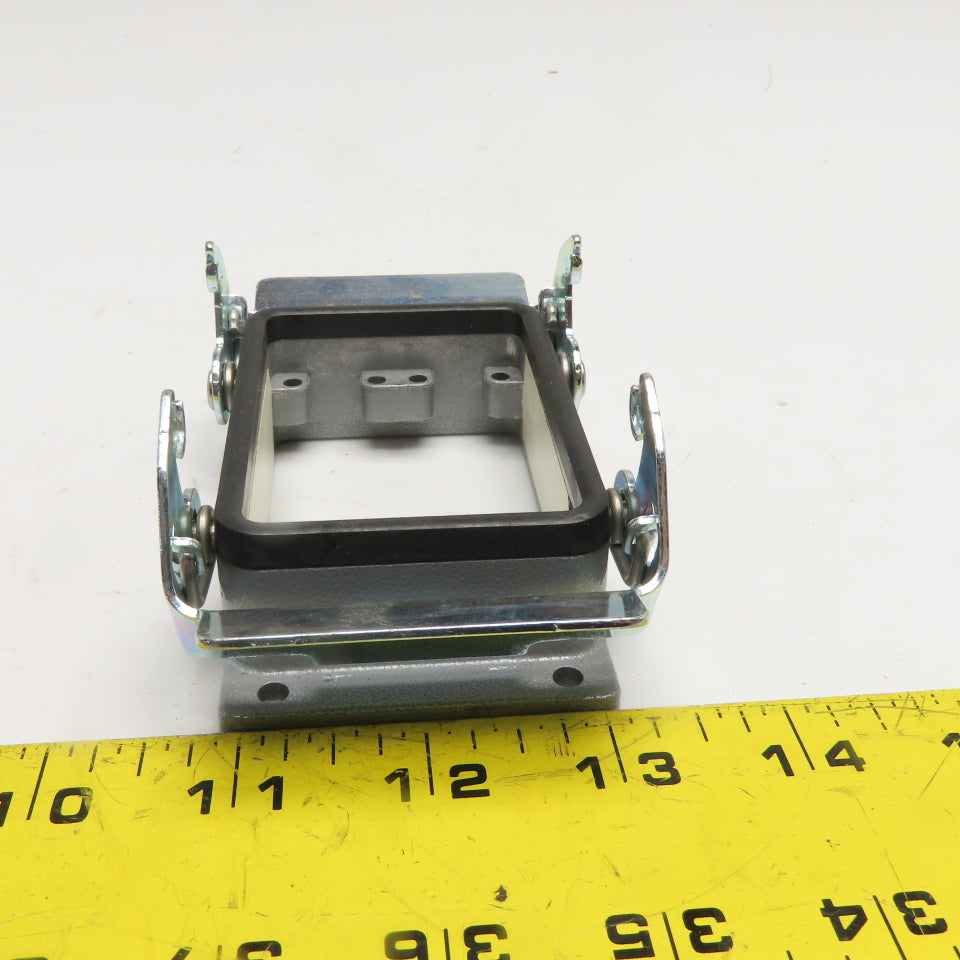 Thomas & Betts PB 132 A Double Lever Base Housing